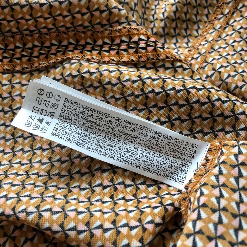 Geometric Skater Dress - Picture 7 of 7